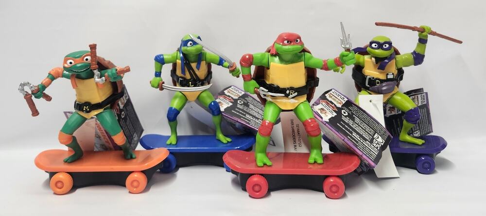 TMNT Mutant Mayhem Sewer Shredders Skateboard Figures Lot 4 Funrise 2023